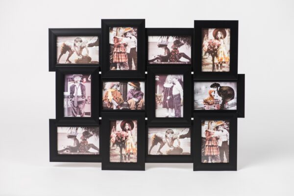 Combination of 12 Black 6×4 Frames Combination display of twelve black 6×4 photo frames
