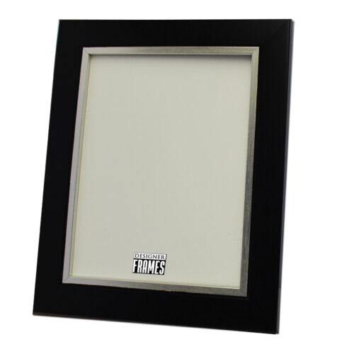 P24edspUhmCXrrXxu66xt11fe39P2YmaKvdD3XXG.jpg Black Frame with Silver Line-1224